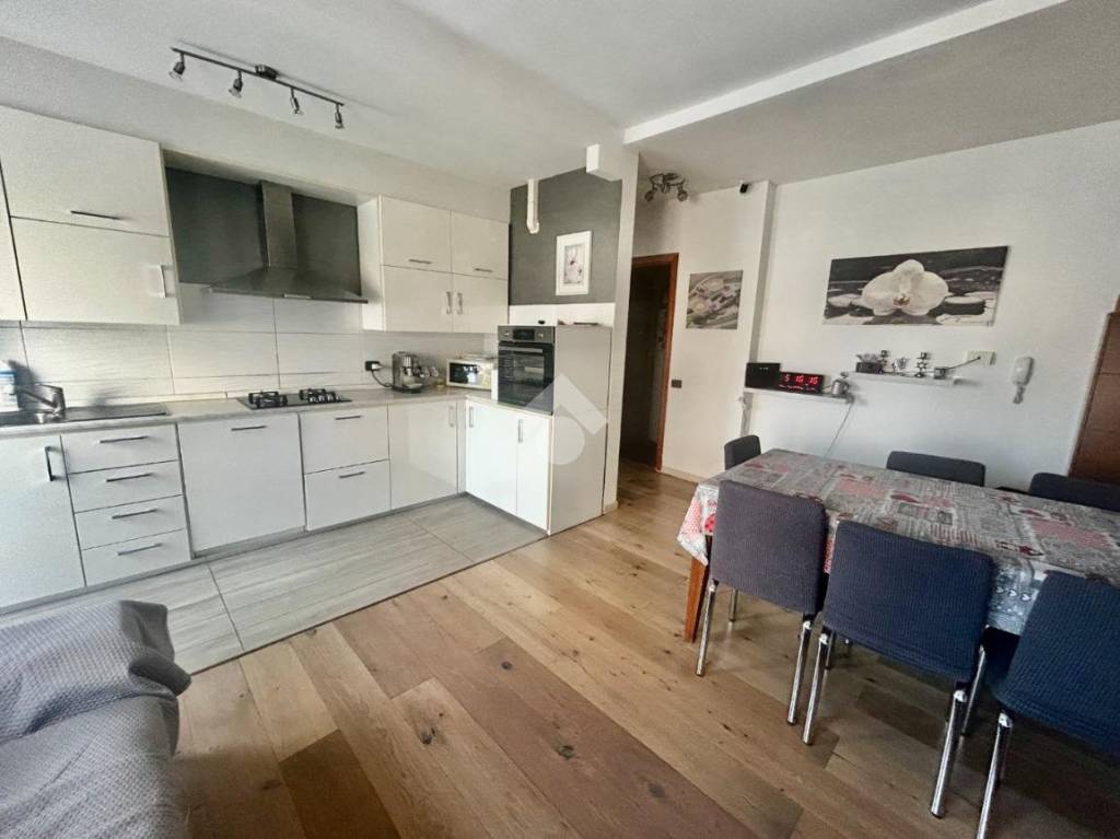 appartamento in vendita a Cernusco Lombardone