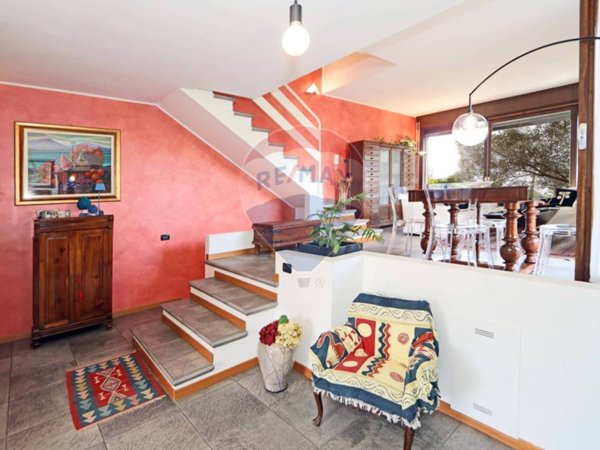 casa indipendente in vendita a Cernusco Lombardone