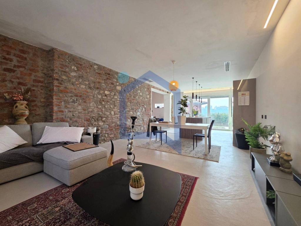 appartamento in vendita a Cernusco Lombardone