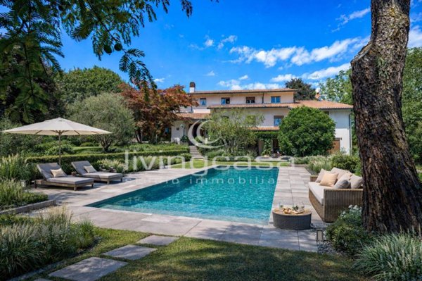 casa indipendente in vendita a Cernusco Lombardone