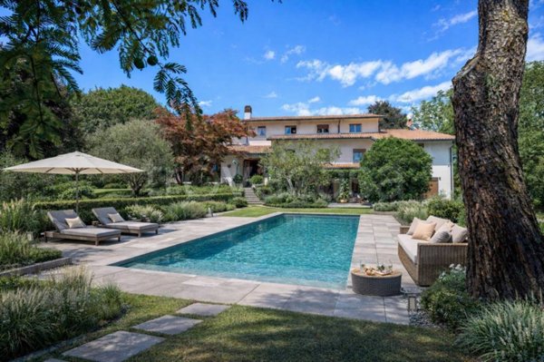 casa indipendente in vendita a Cernusco Lombardone