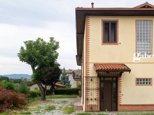 casa indipendente in vendita a Cernusco Lombardone