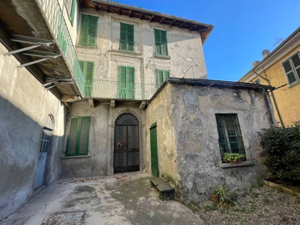 casa indipendente in vendita a Cesana Brianza