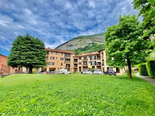 appartamento in vendita a Cesana Brianza