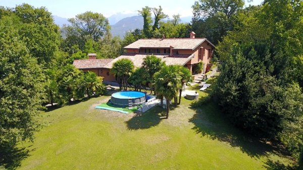 casa indipendente in vendita a Cesana Brianza