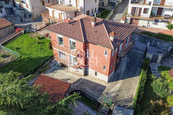 casa indipendente in vendita a Cesana Brianza