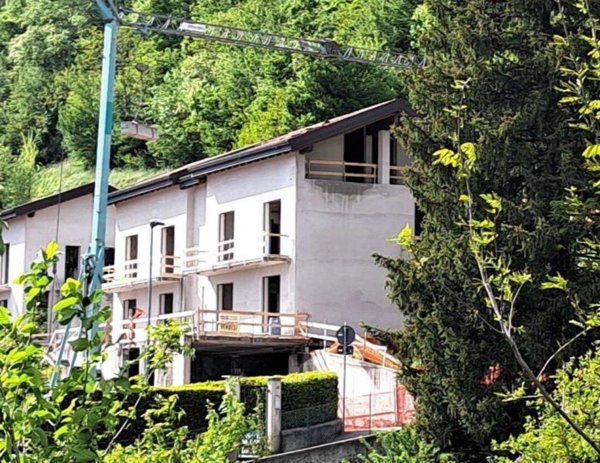 appartamento in vendita a Cesana Brianza