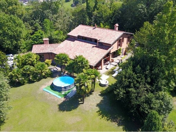 casa indipendente in vendita a Cesana Brianza