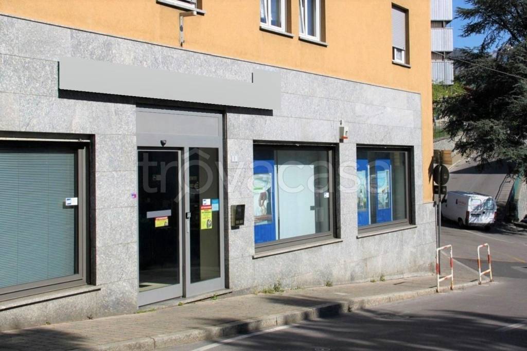 negozio in vendita a Civate