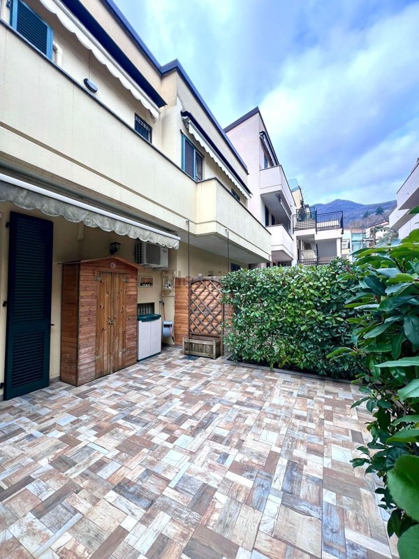 appartamento in vendita a Civate