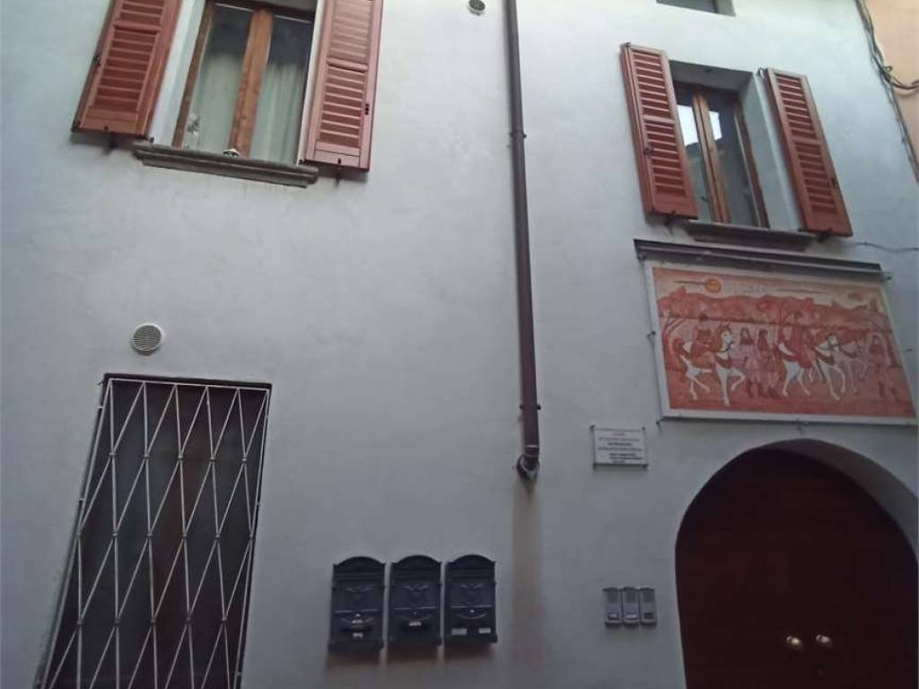 casa indipendente in vendita a Civate