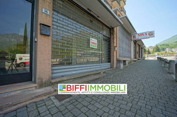 negozio in vendita a Civate