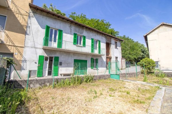 casa indipendente in vendita a Civate in zona Pozzo