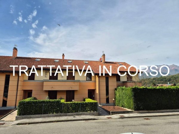 appartamento in vendita a Colico in zona Olgiasca