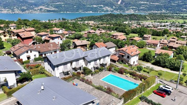 appartamento in vendita a Colico