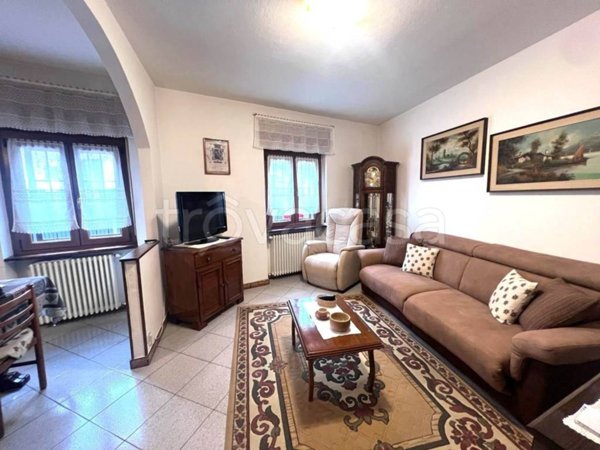 casa indipendente in vendita a Colico