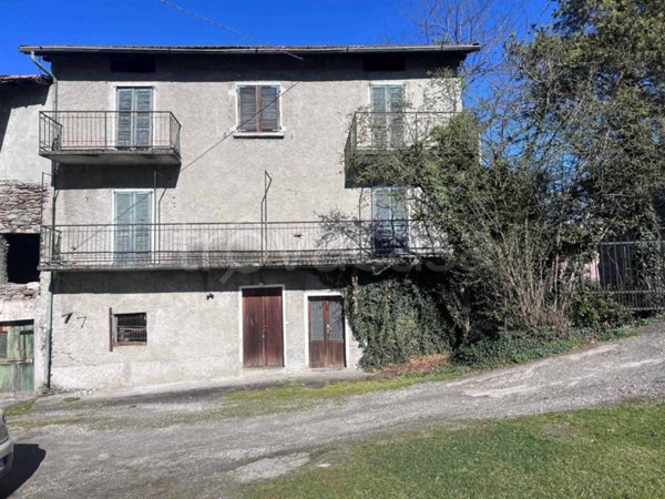 casa indipendente in vendita a Colico