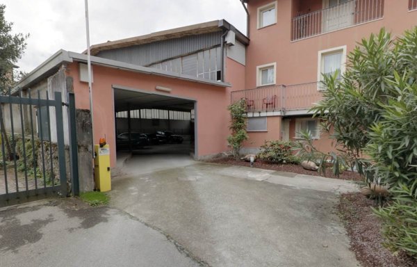 terreno edificabile in vendita a Colico