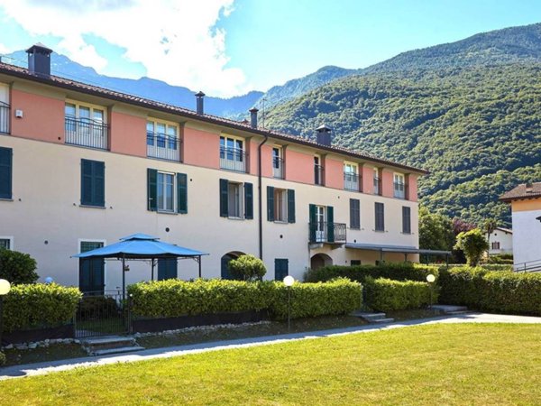 appartamento in vendita a Colico