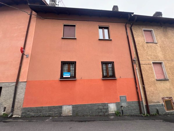 casa indipendente in vendita a Colico