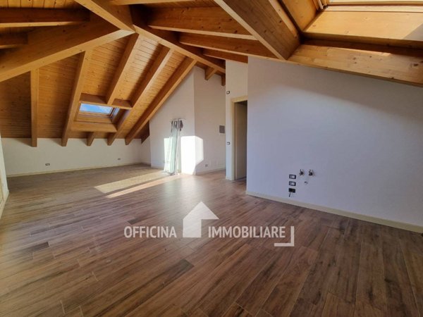 appartamento in vendita a Colico