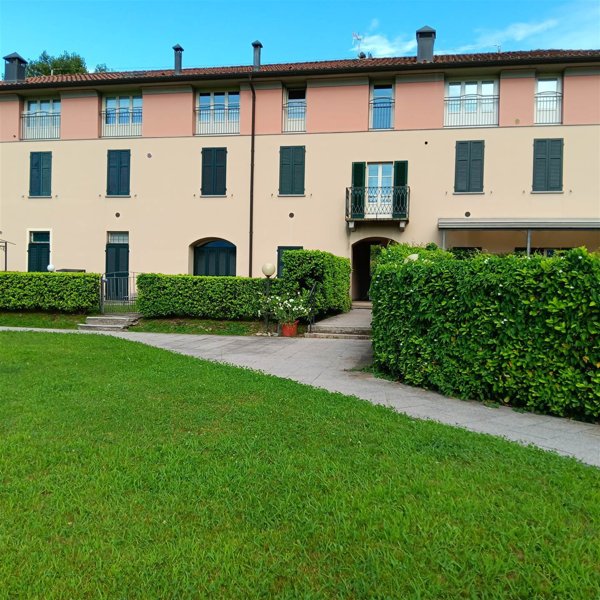appartamento in vendita a Colico
