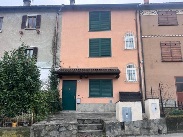 casa indipendente in vendita a Colico
