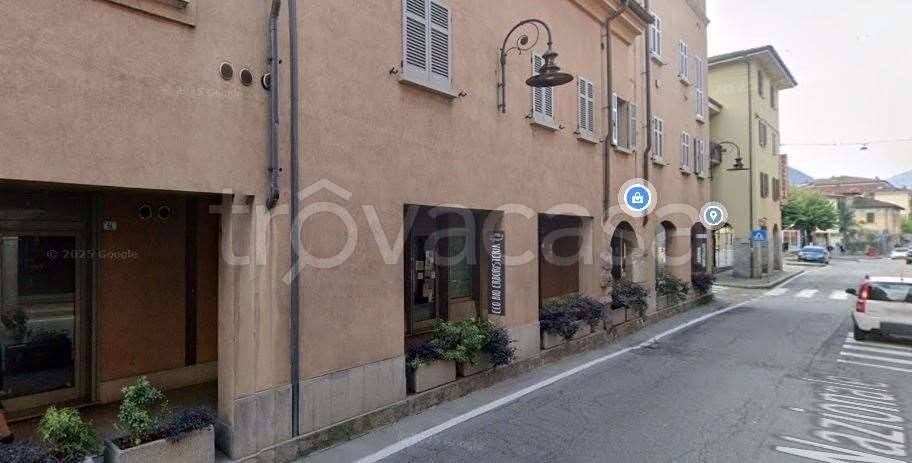 negozio in vendita a Colico