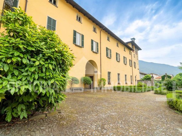 appartamento in vendita a Colico