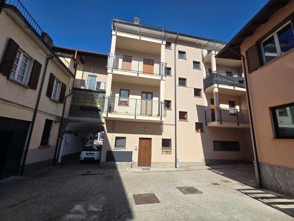 appartamento in vendita a Colico