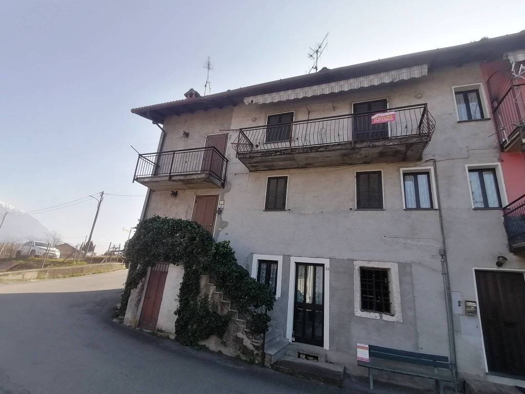 casa indipendente in vendita a Colico