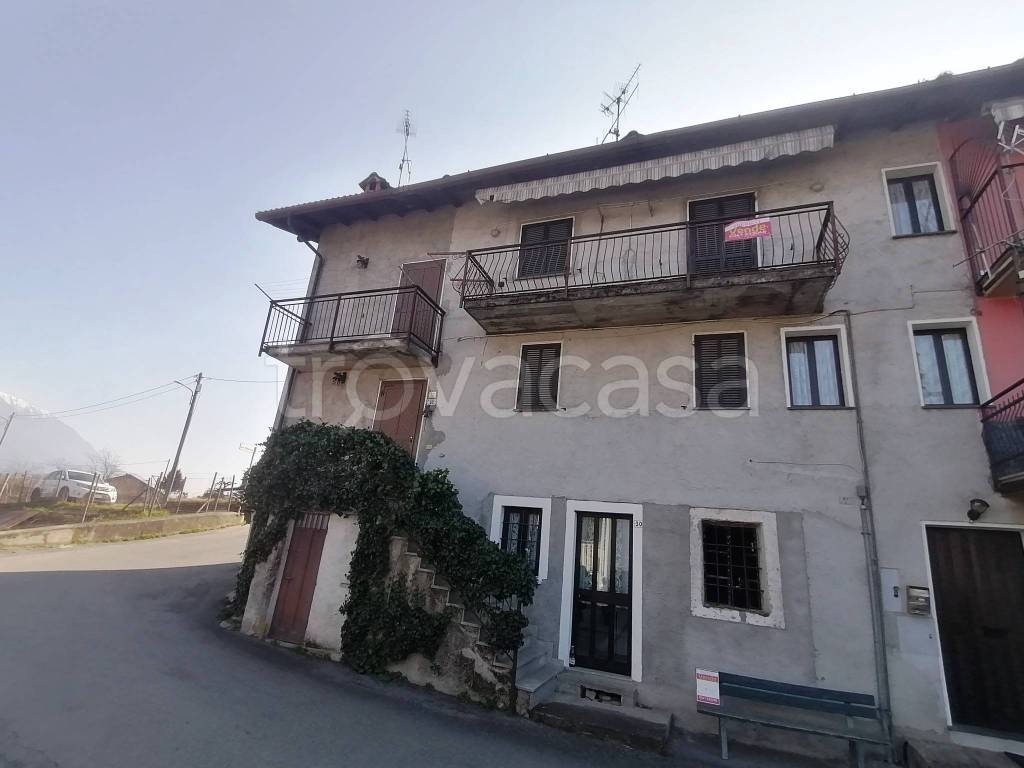 casa indipendente in vendita a Colico