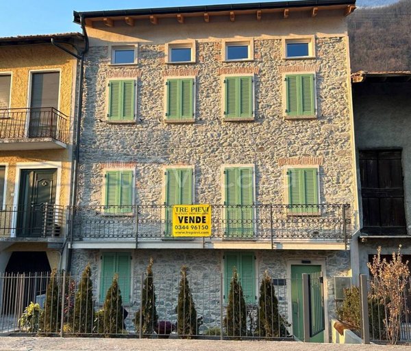appartamento in vendita a Colico