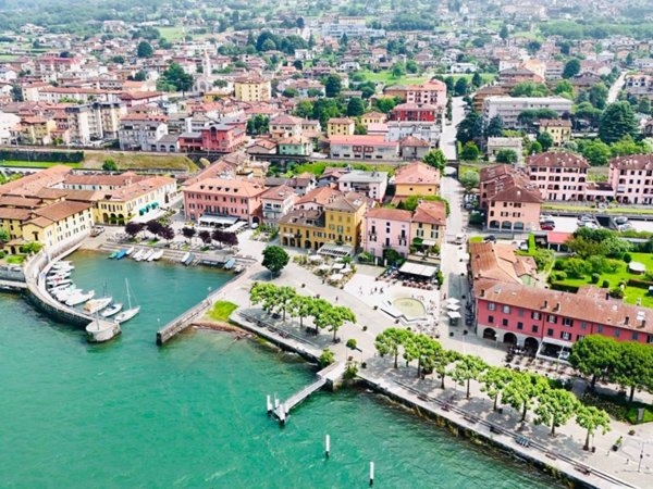 appartamento in vendita a Colico