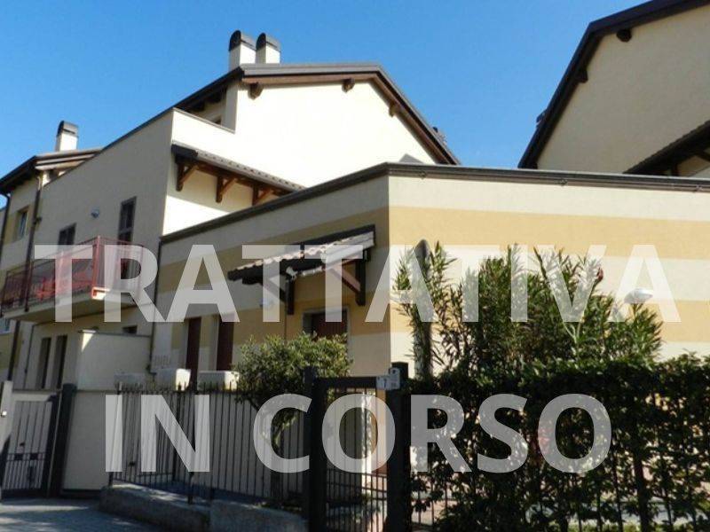 appartamento in vendita a Colico
