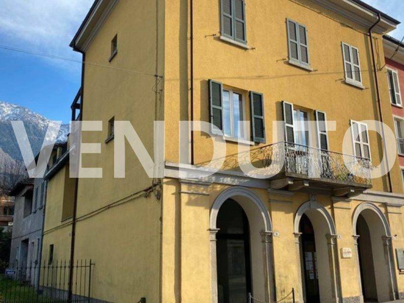 appartamento in vendita a Colico