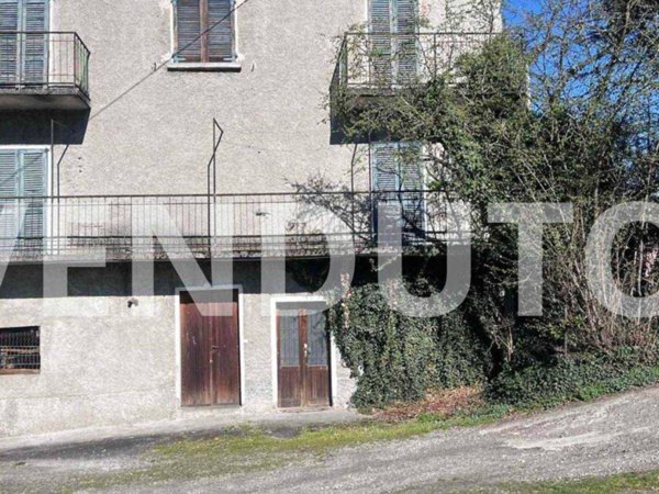 casa indipendente in vendita a Colico