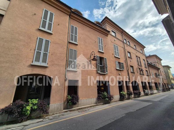 appartamento in vendita a Colico