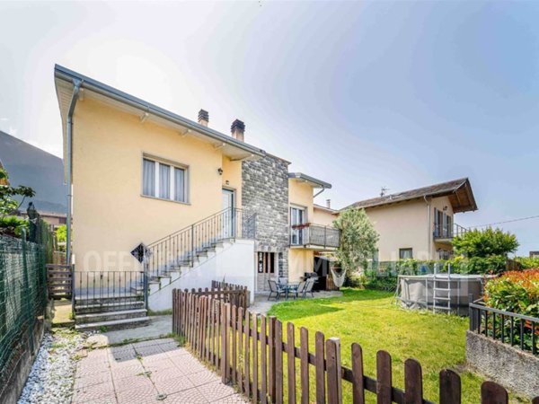 casa indipendente in vendita a Colico