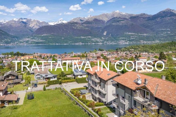 appartamento in vendita a Colico in zona Olgiasca