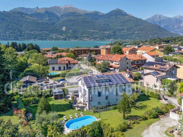casa indipendente in vendita a Colico