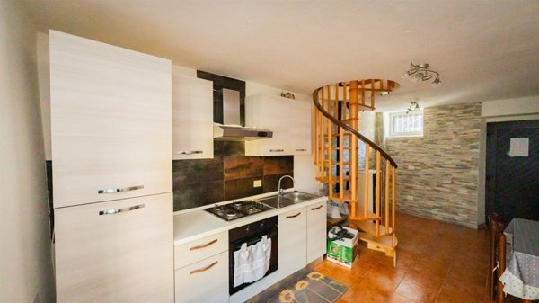 appartamento in vendita a Colico