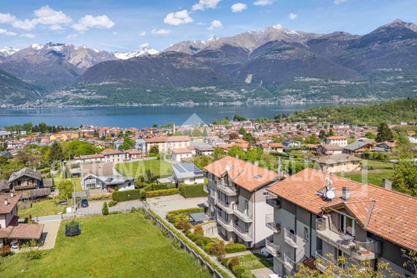 appartamento in vendita a Colico