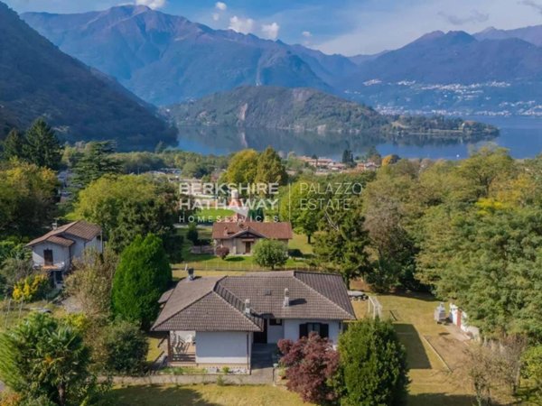 casa indipendente in vendita a Colico