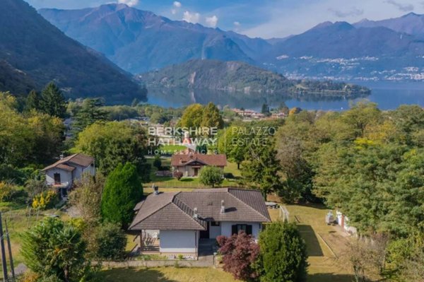casa indipendente in vendita a Colico