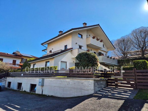 appartamento in vendita a Colico