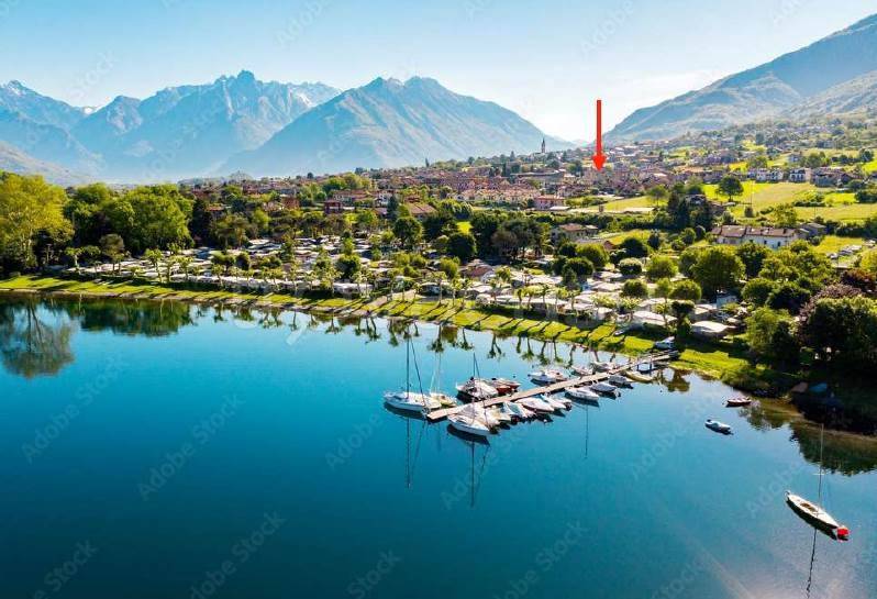 terreno edificabile in vendita a Colico