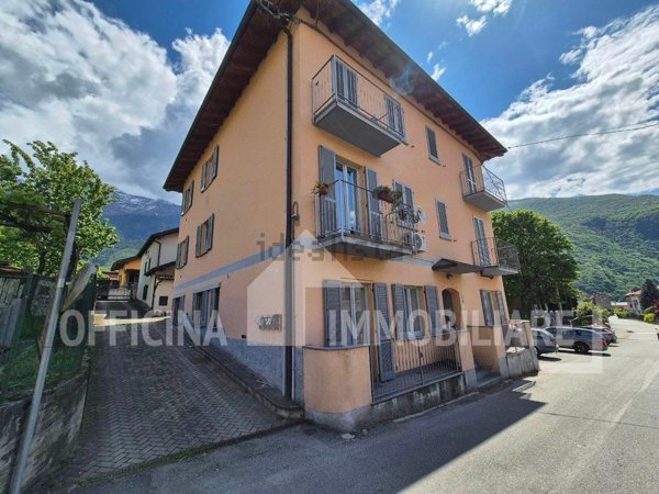appartamento in vendita a Colico