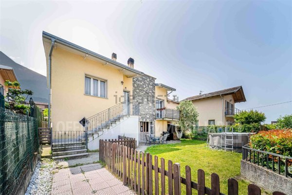casa indipendente in vendita a Colico