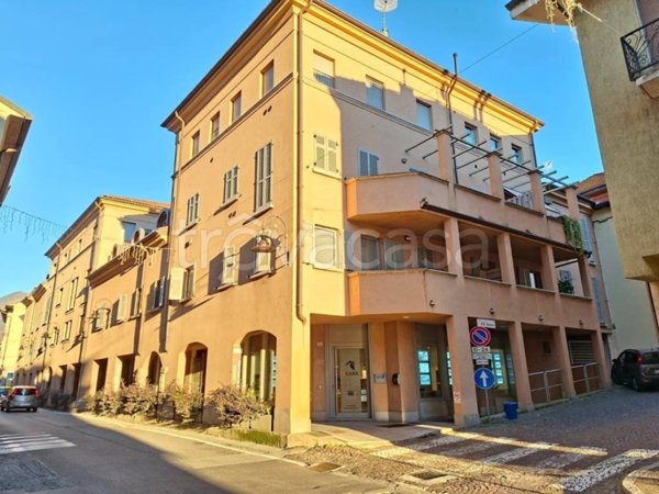 appartamento in vendita a Colico